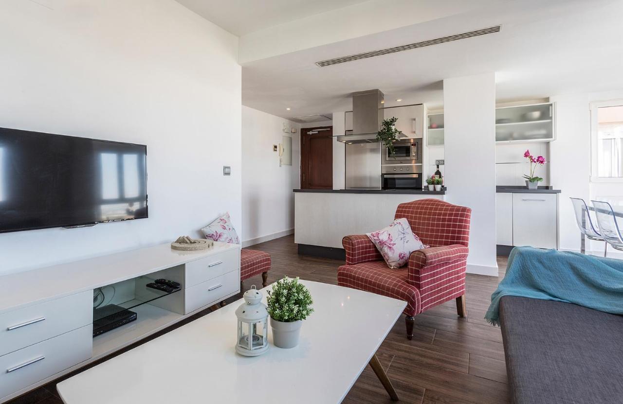 Atico Avda Cadiz Playa Appartement Buitenkant foto